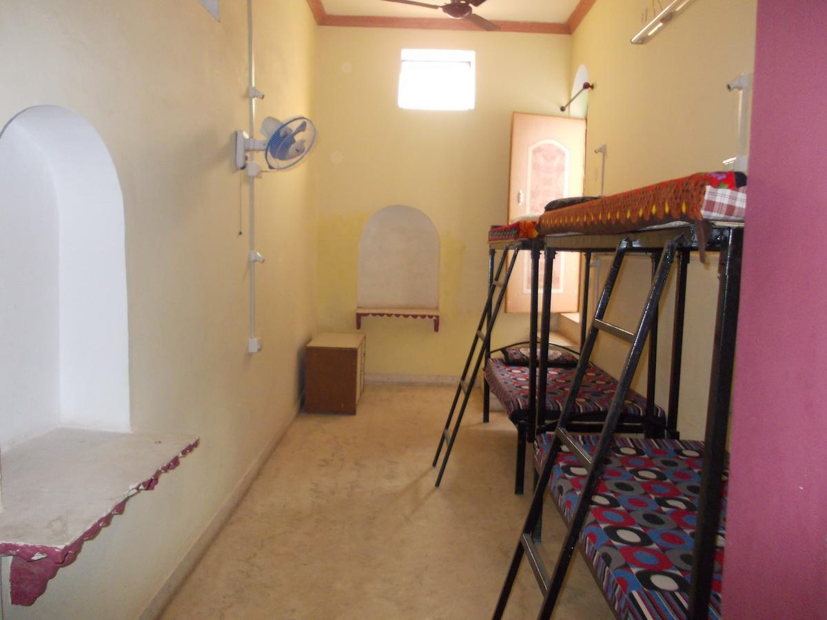 Raj Mahal Guest House Būndi エクステリア 写真